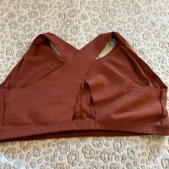 NWOT Old Navy Women’s Plus Size 4X Sports Bra - Picture 6 of 9